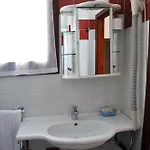 מלון Reno