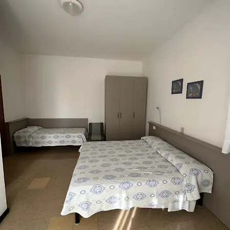 Reno Hotel 3*
