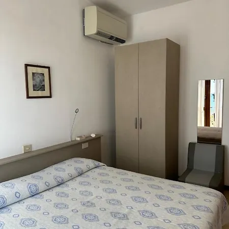 Hotel Reno 3*