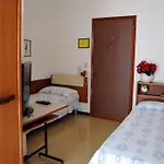 Reno 3*
